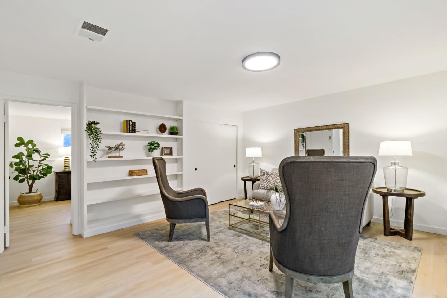3848 Vineyard Drive