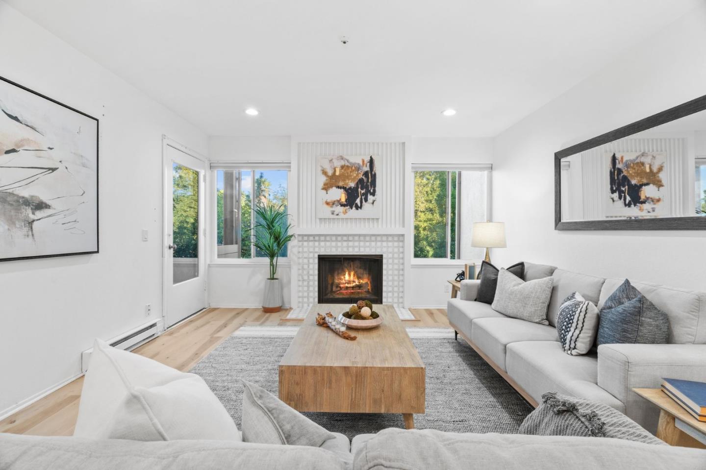 4000 Farm Hill Boulevard 204