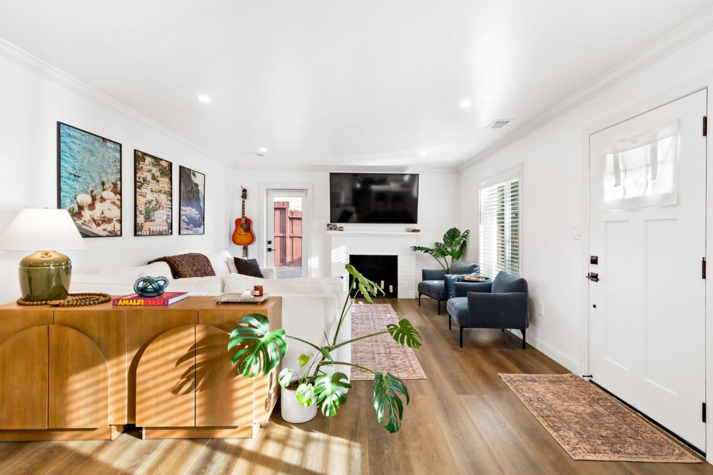 432 Oak Ridge Drive