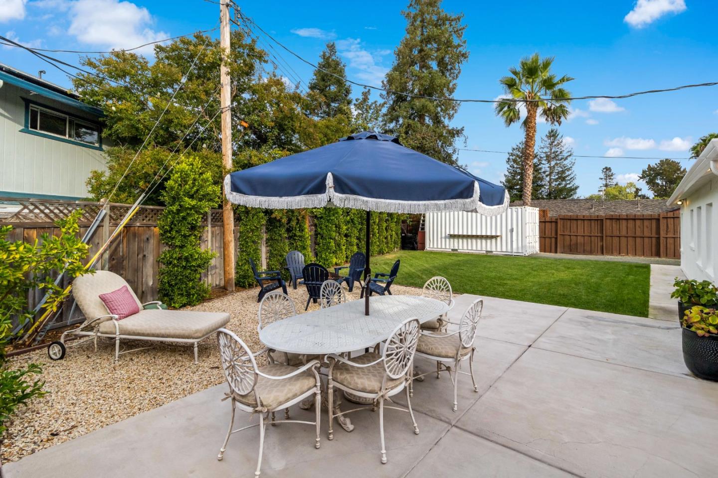 432 Oak Ridge Drive