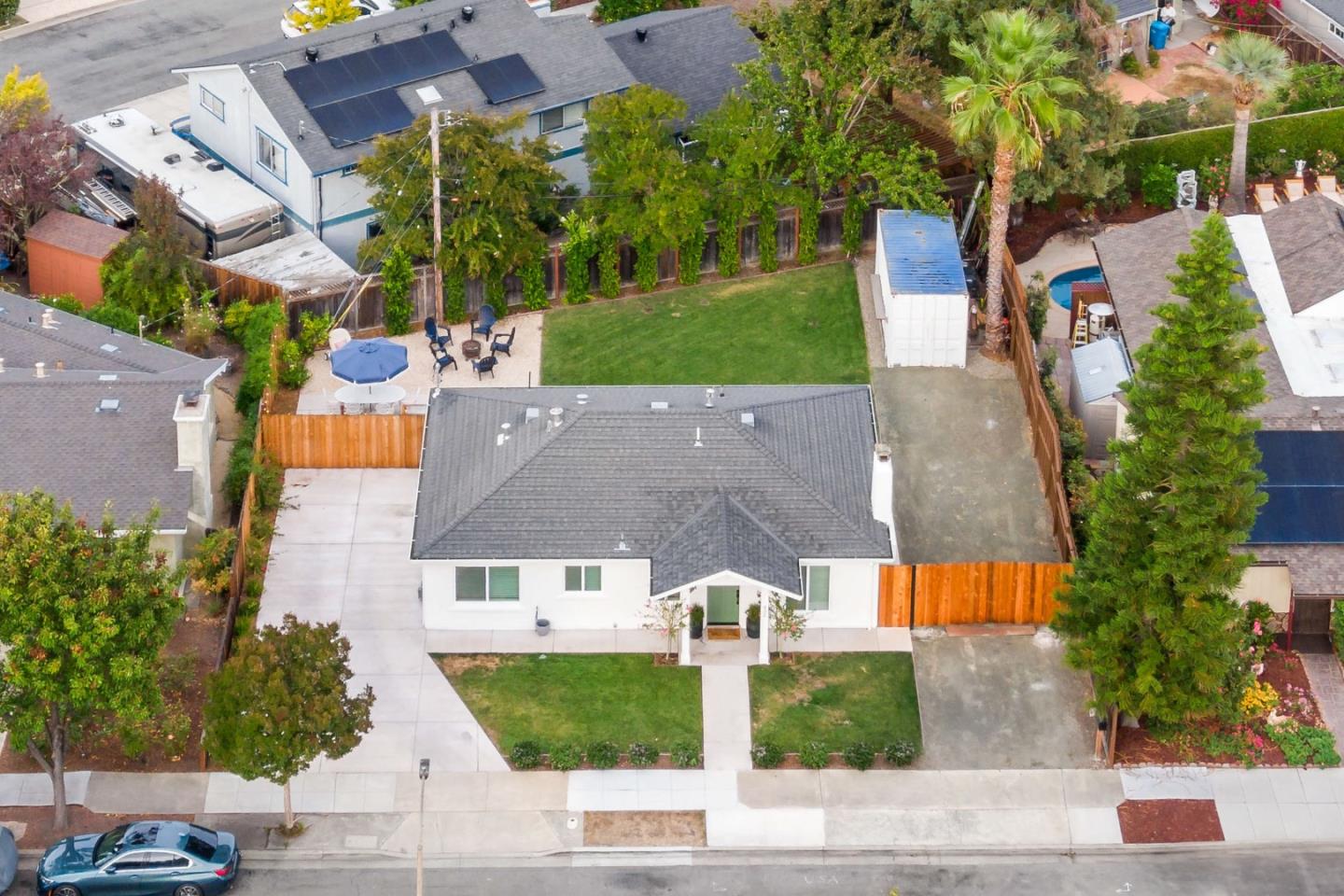 432 Oak Ridge Drive