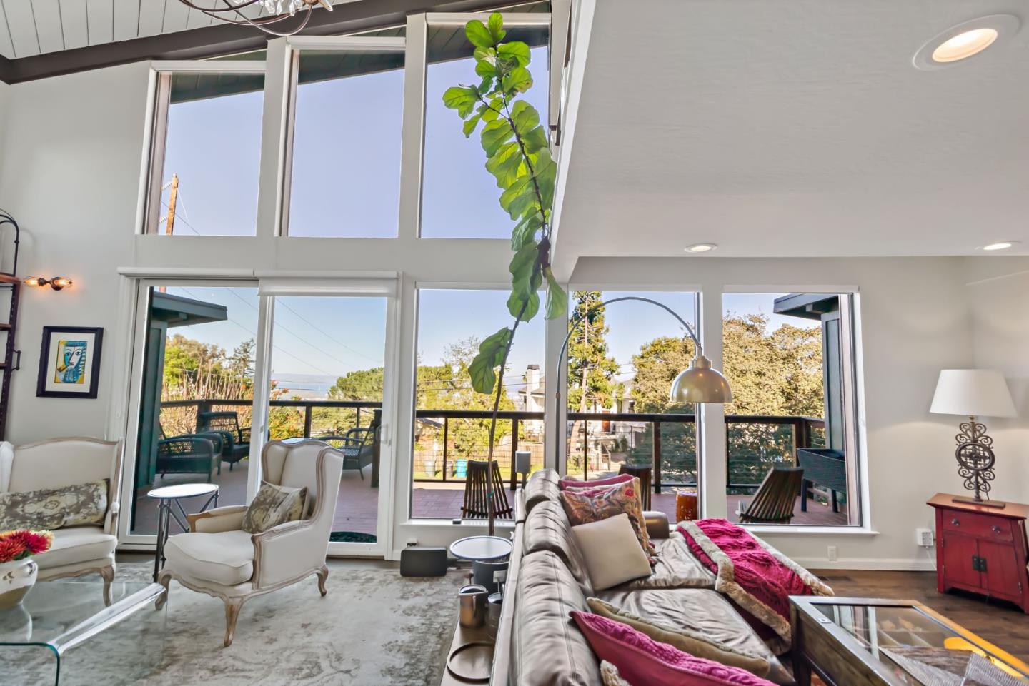 720 Temescal Way
