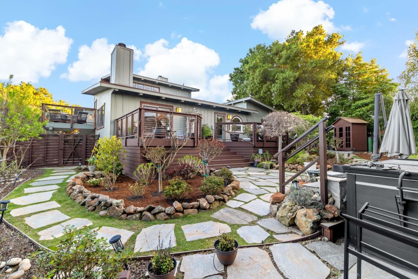 720 Temescal Way