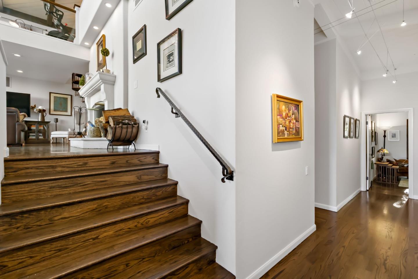 720 Temescal Way