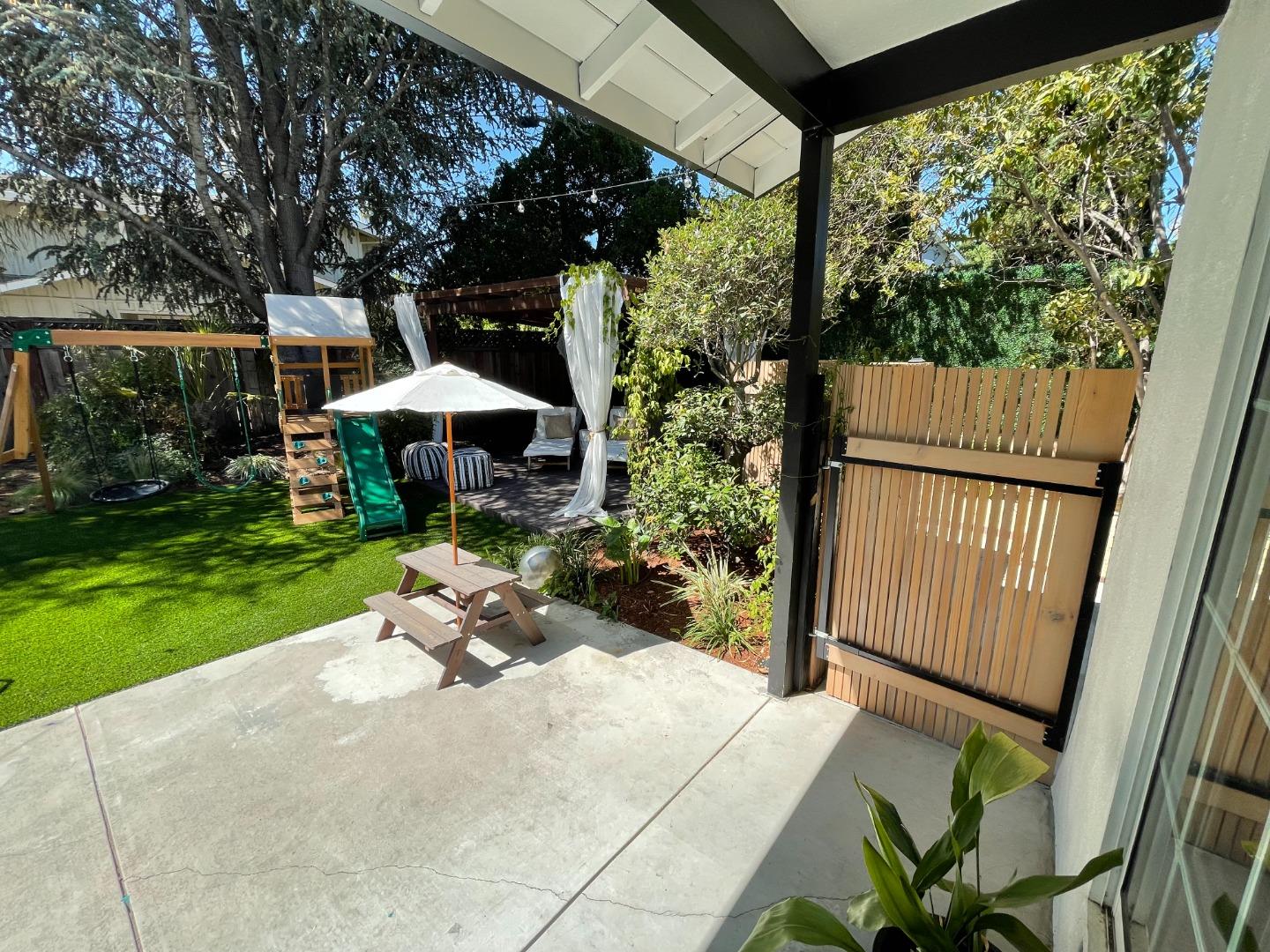 308 Sequoia Avenue