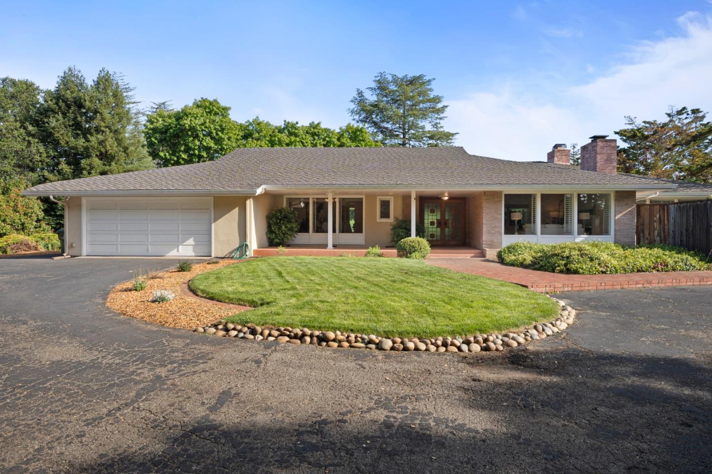 140 Northridge