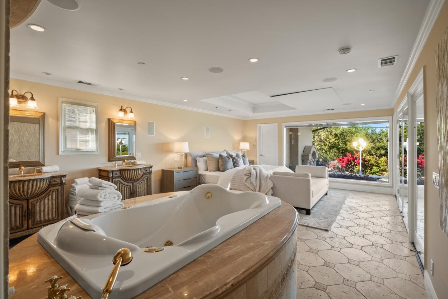 1111 Eden Bower Lane