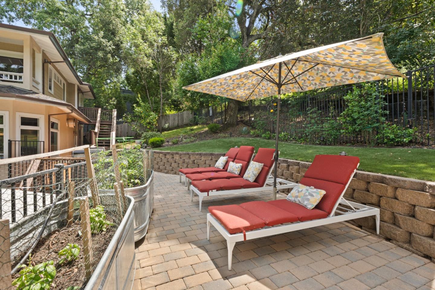 236 Ferndale Way