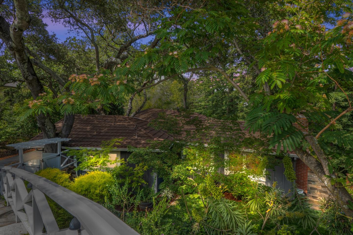 25 Woodhue Court