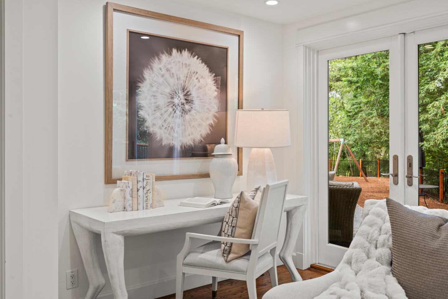 25 Woodhue Court