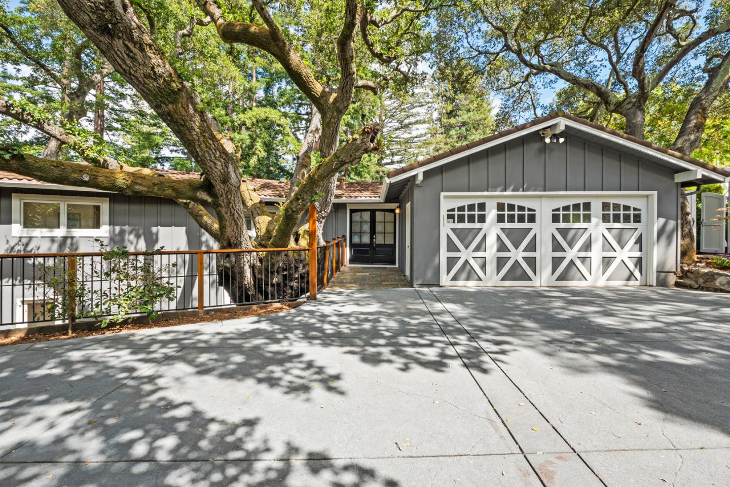 25 Woodhue Court
