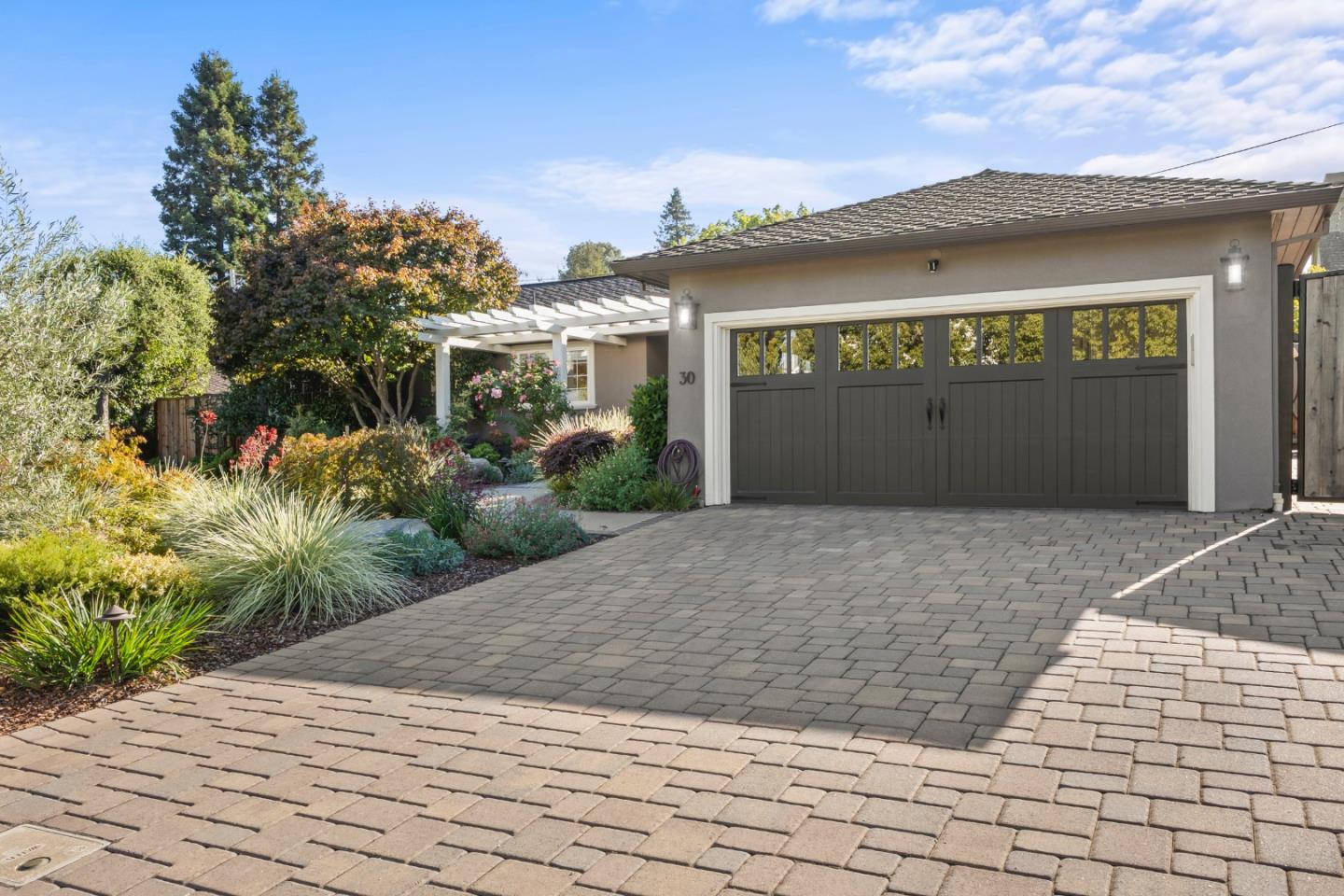 30 Yorkshire LN