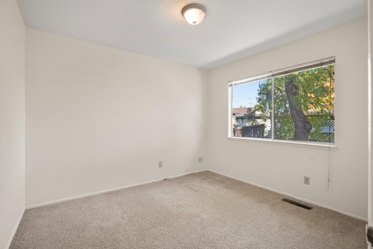 1337 Junipero AVE