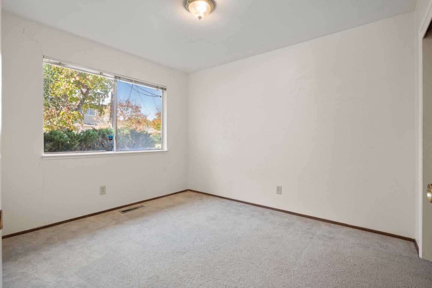 1337 Junipero AVE
