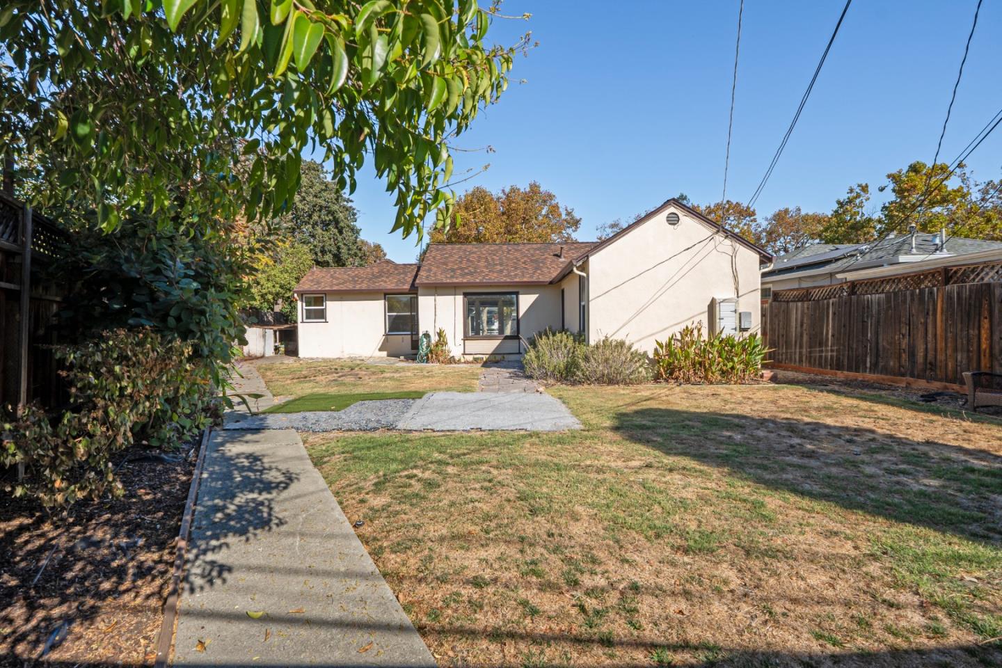 1712 Anamor Street