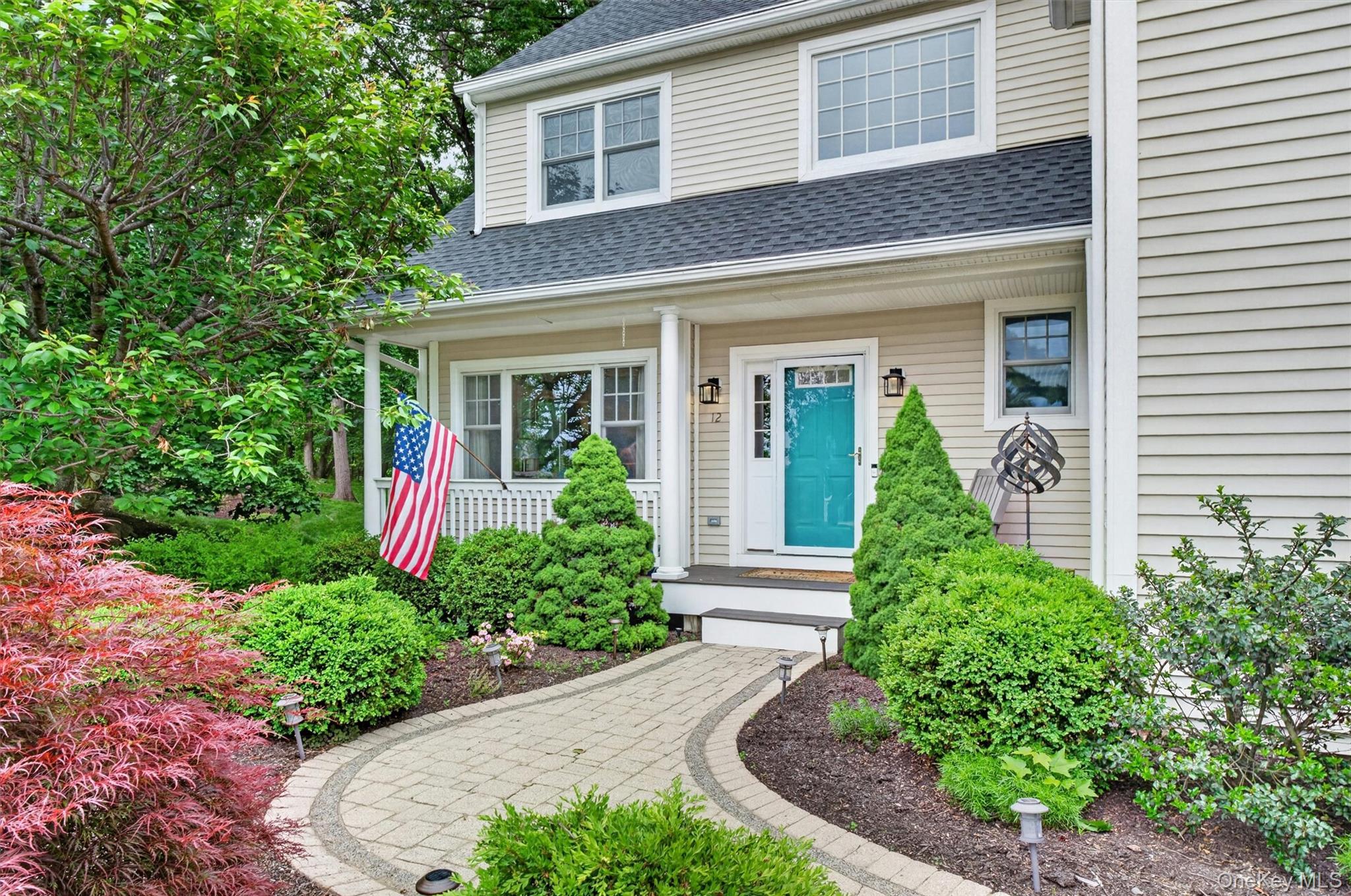 12 Newton Court