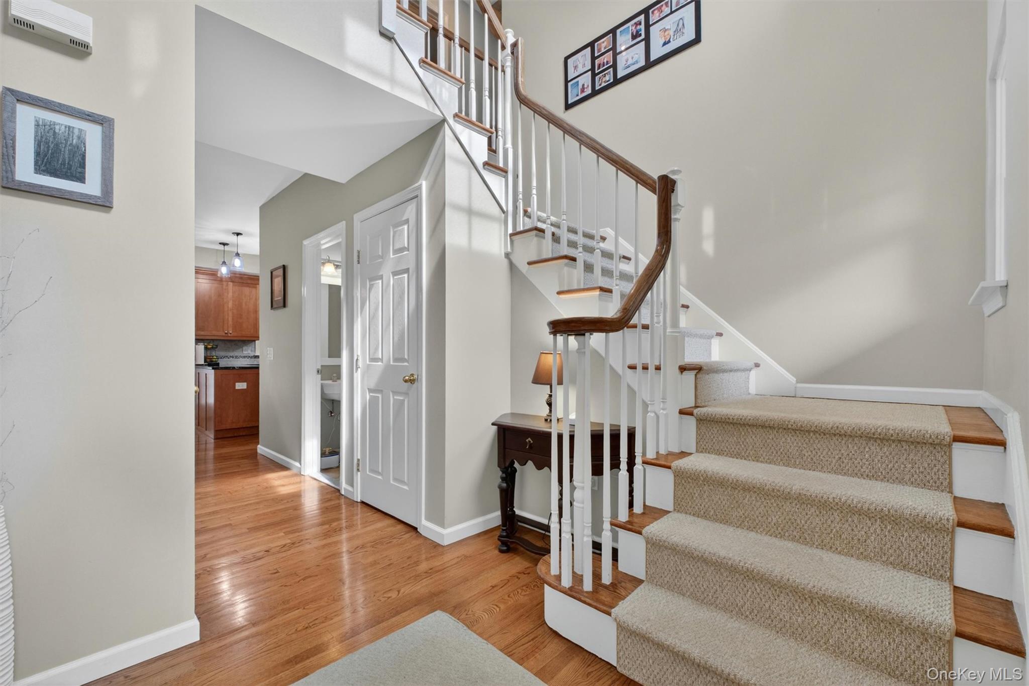 12 Newton Court