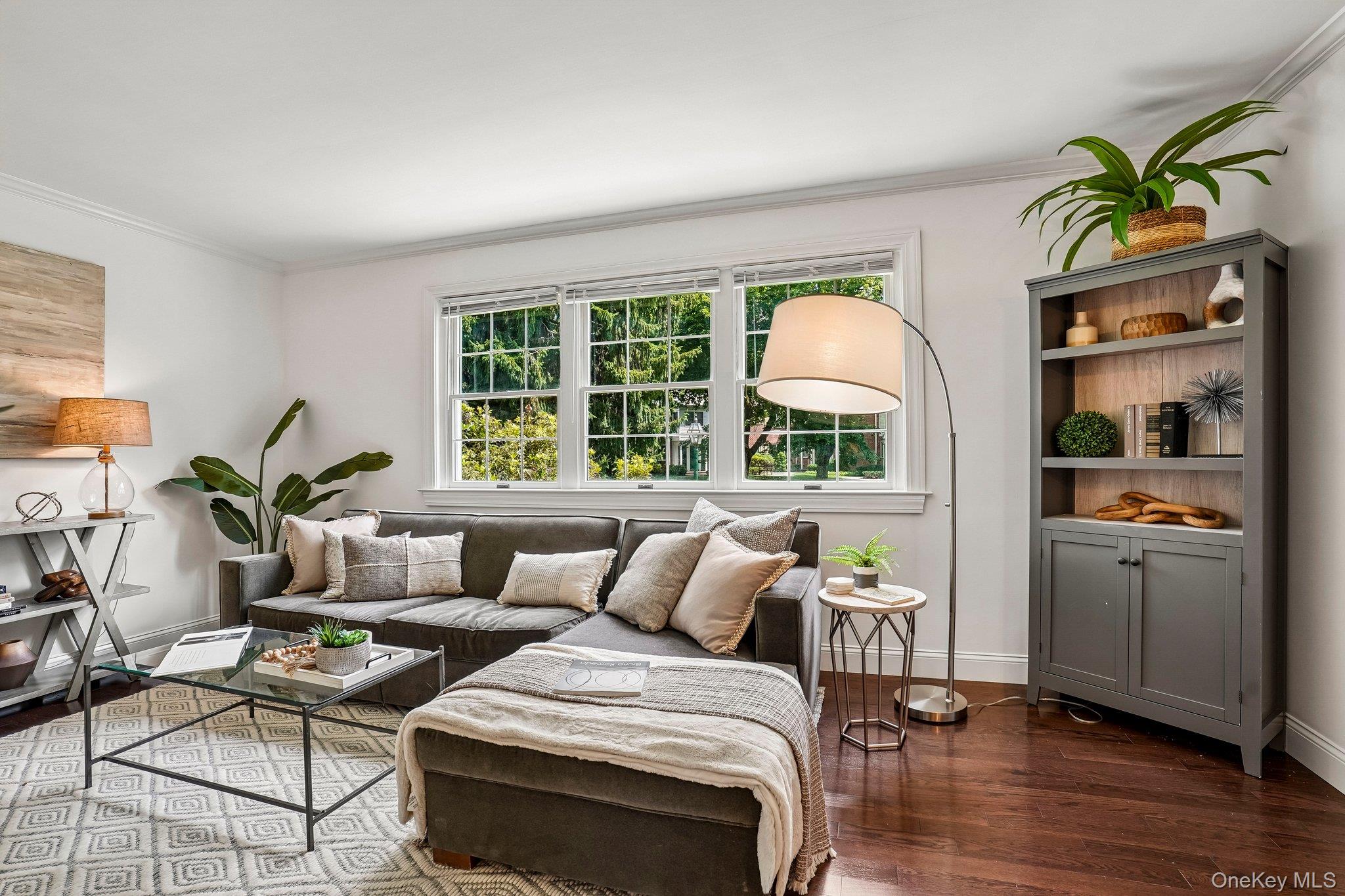 600 Bedford Road Unit: 9