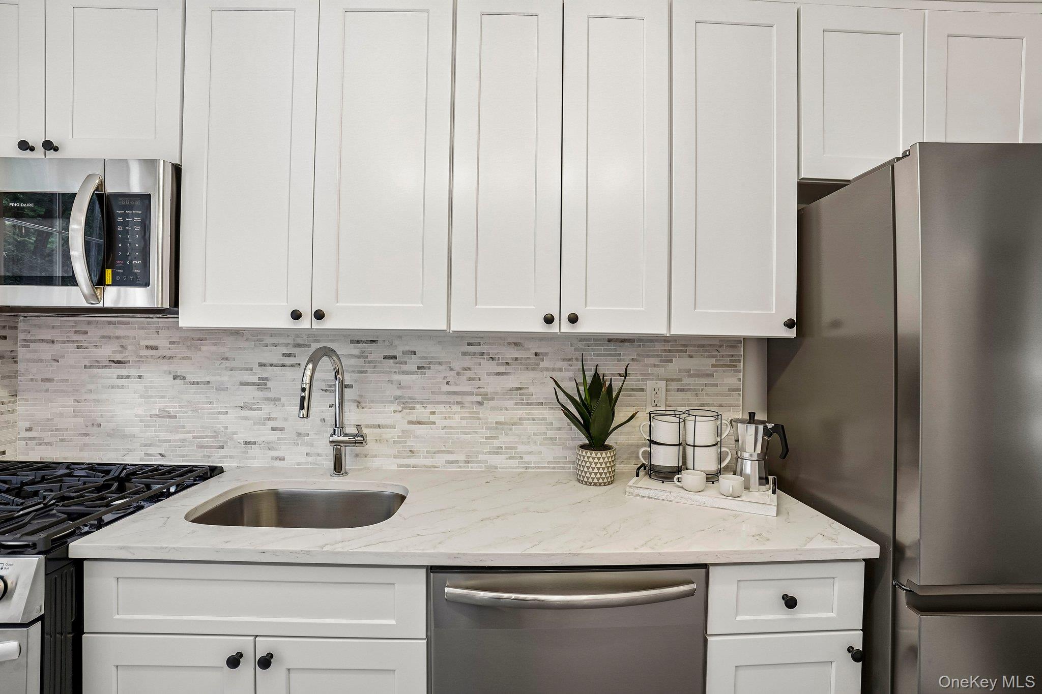 600 Bedford Road Unit: 9