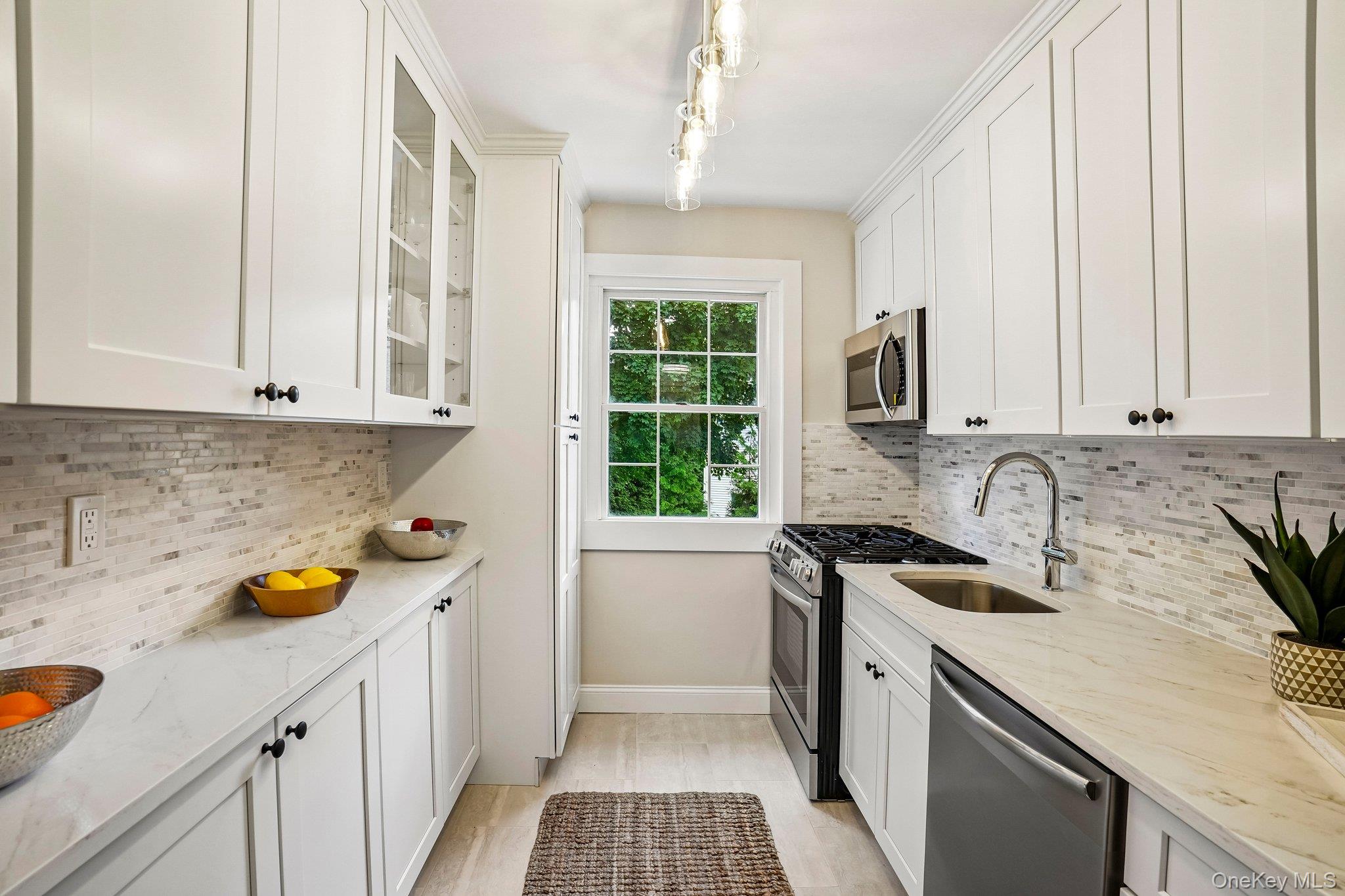 600 Bedford Road Unit: 9