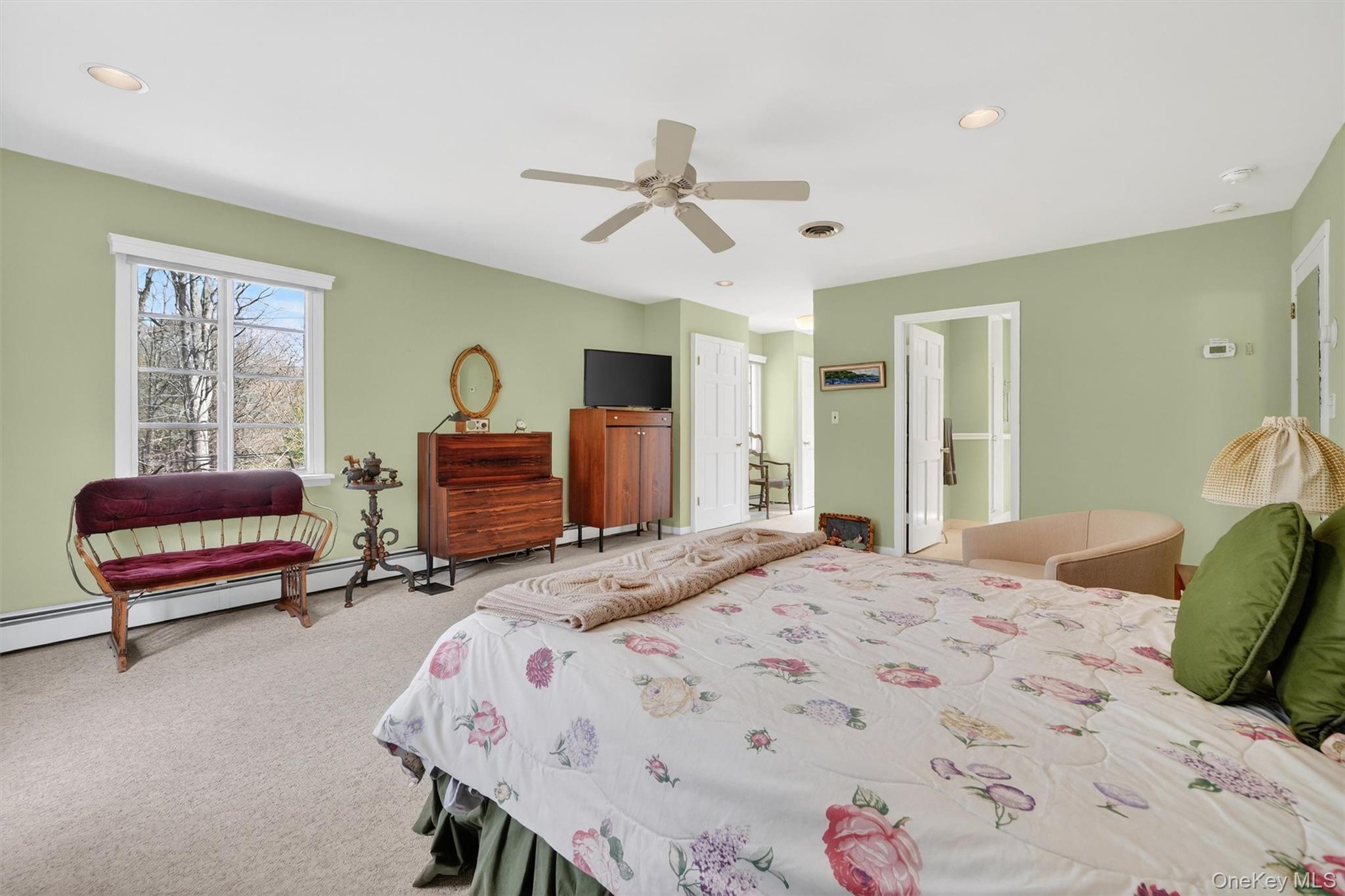 12 Inwood Lane W