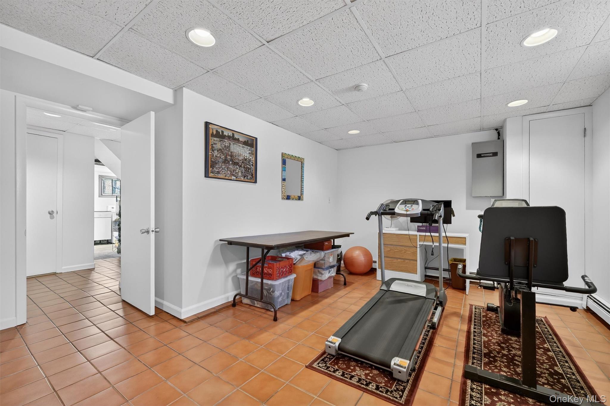 12 Inwood Lane W