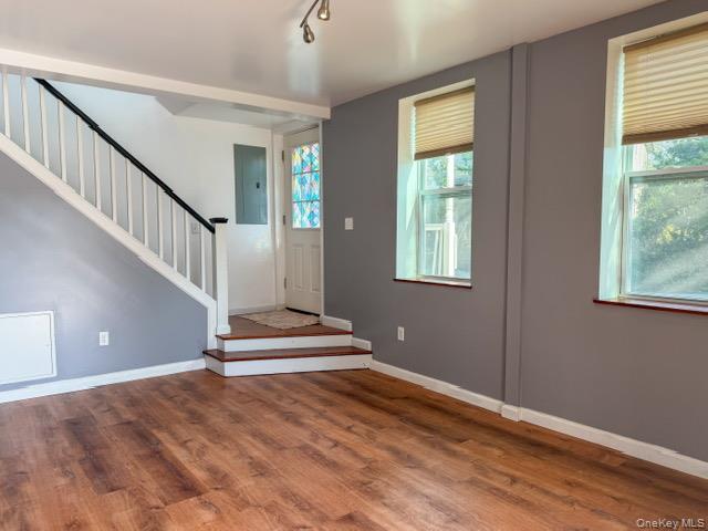25 W Church Street