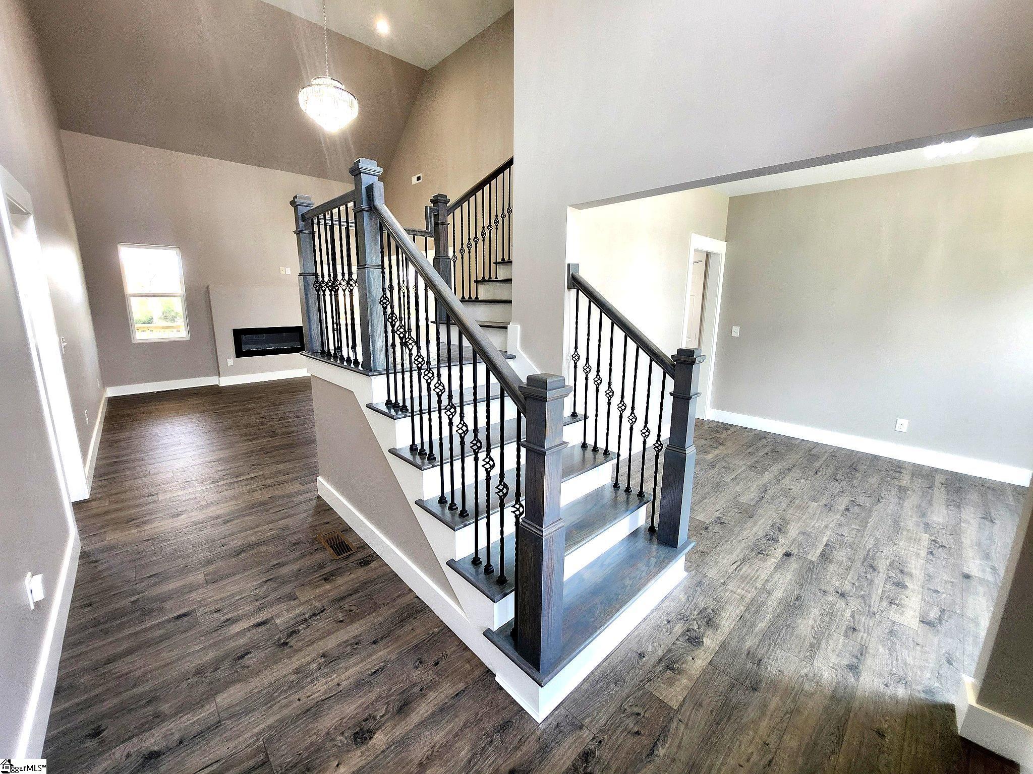 5747 Greenpond Road
