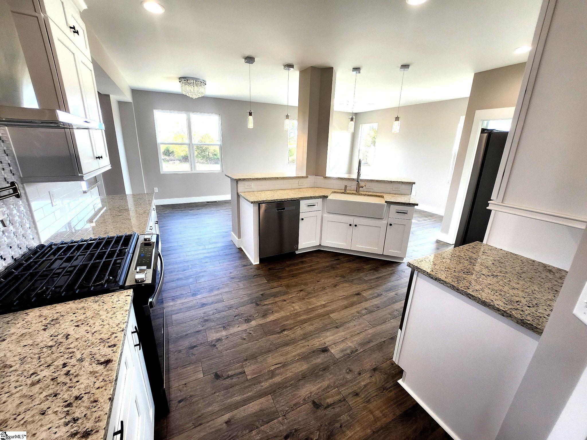 5747 Greenpond Road