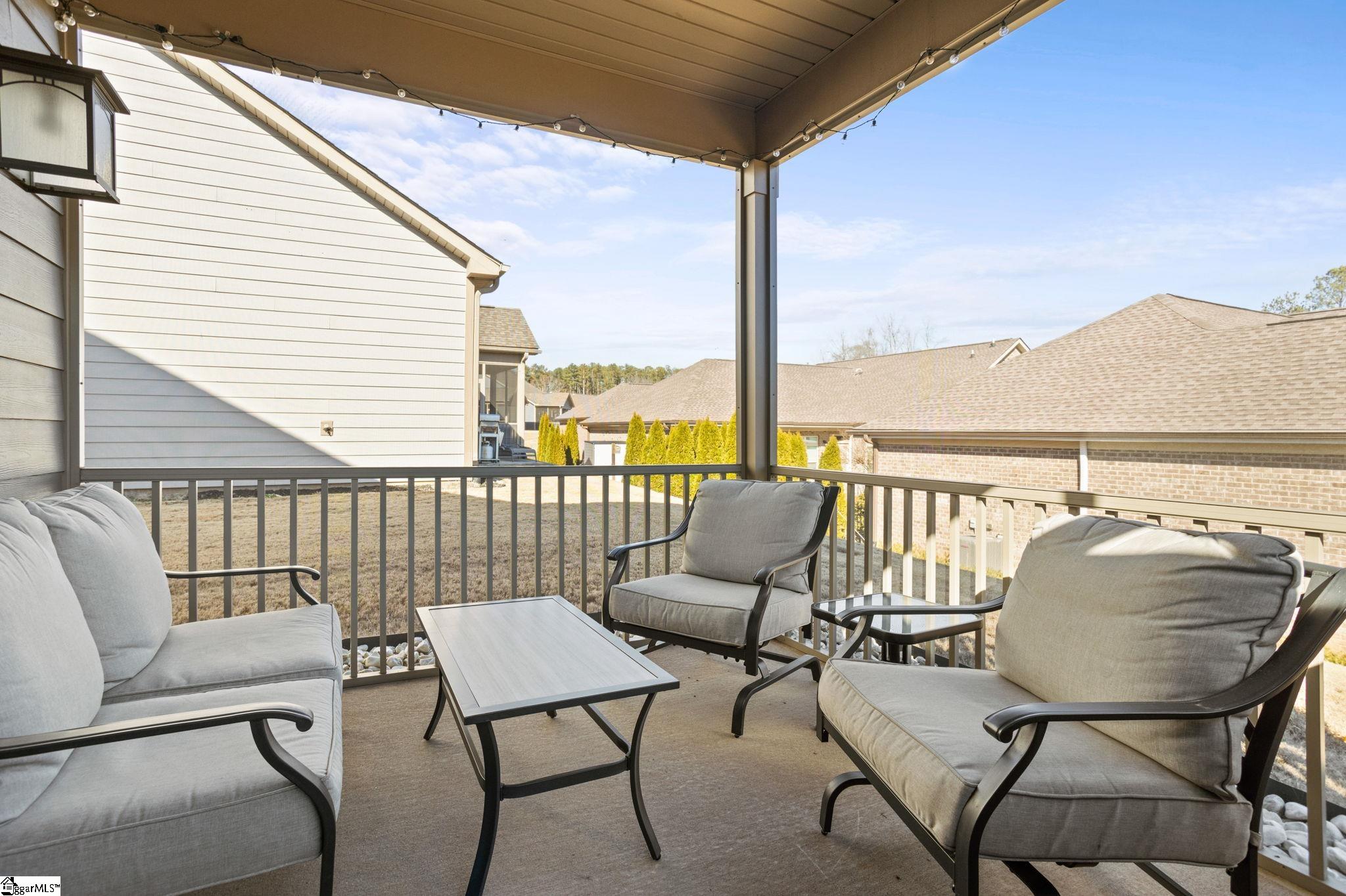 111 Ravencrest Court