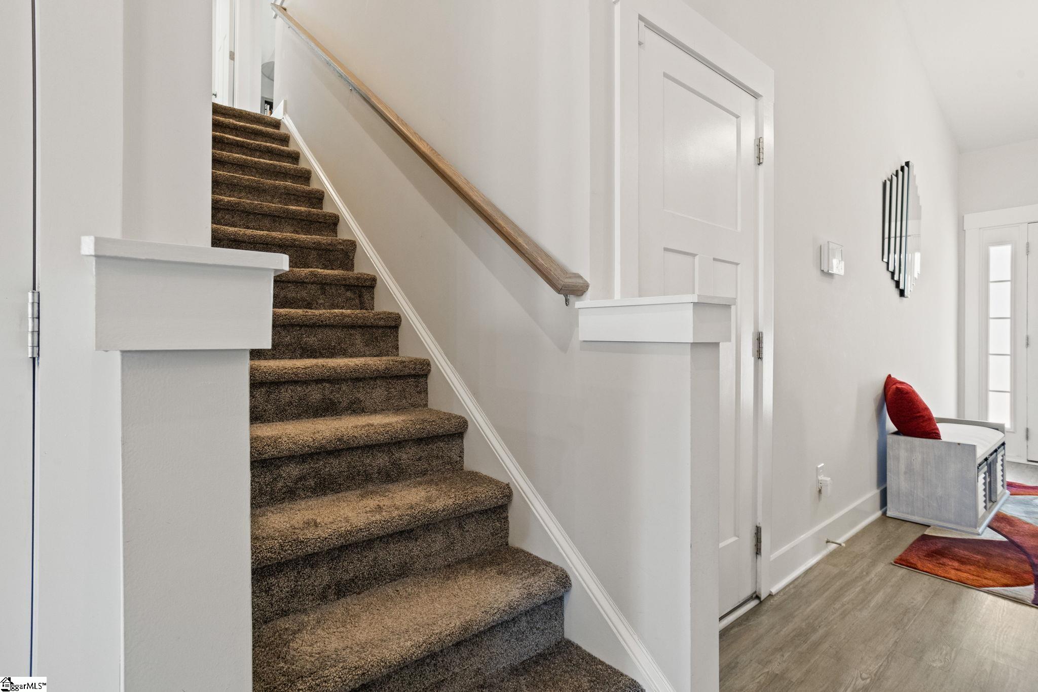 111 Ravencrest Court