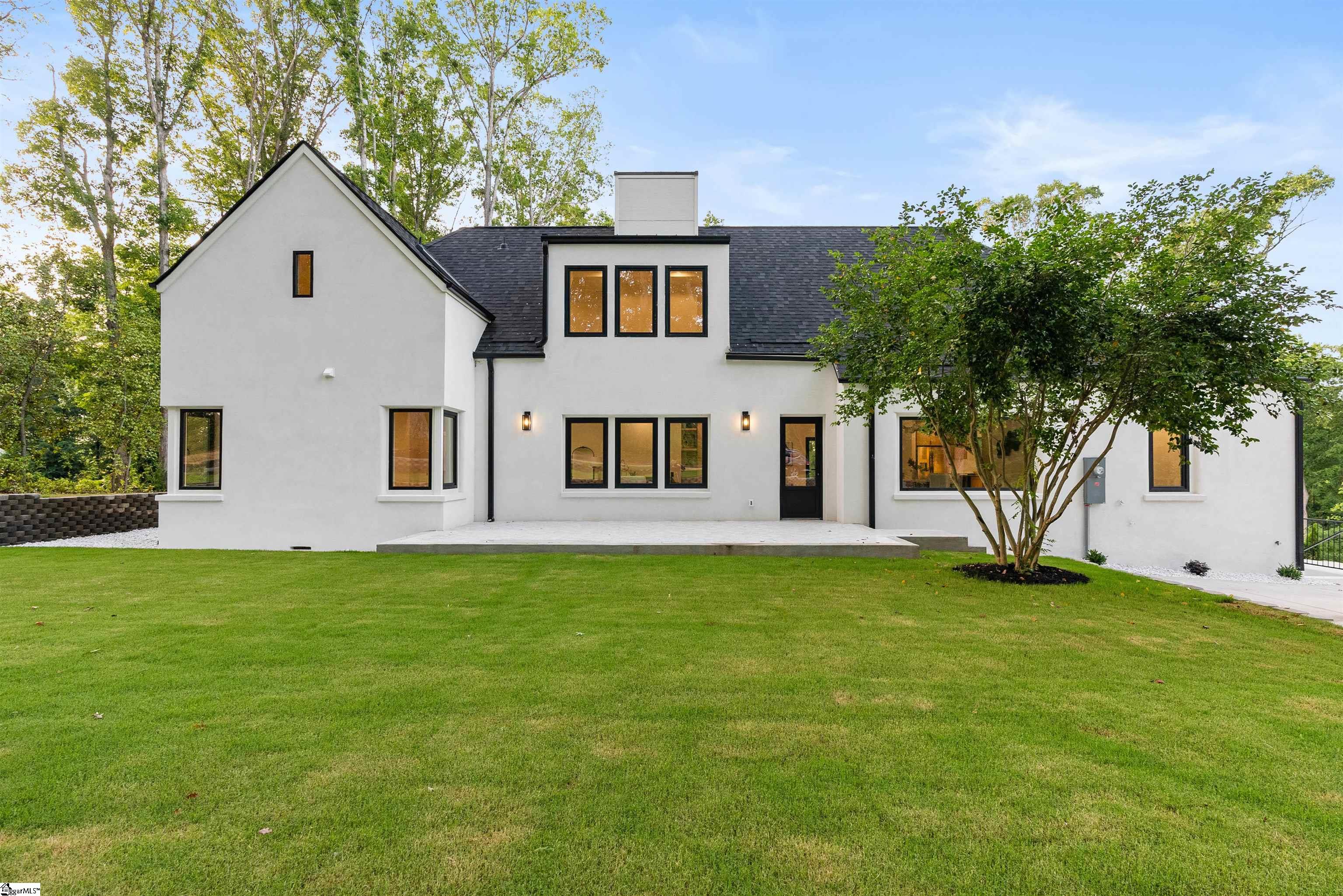104 Arrowhead Circle