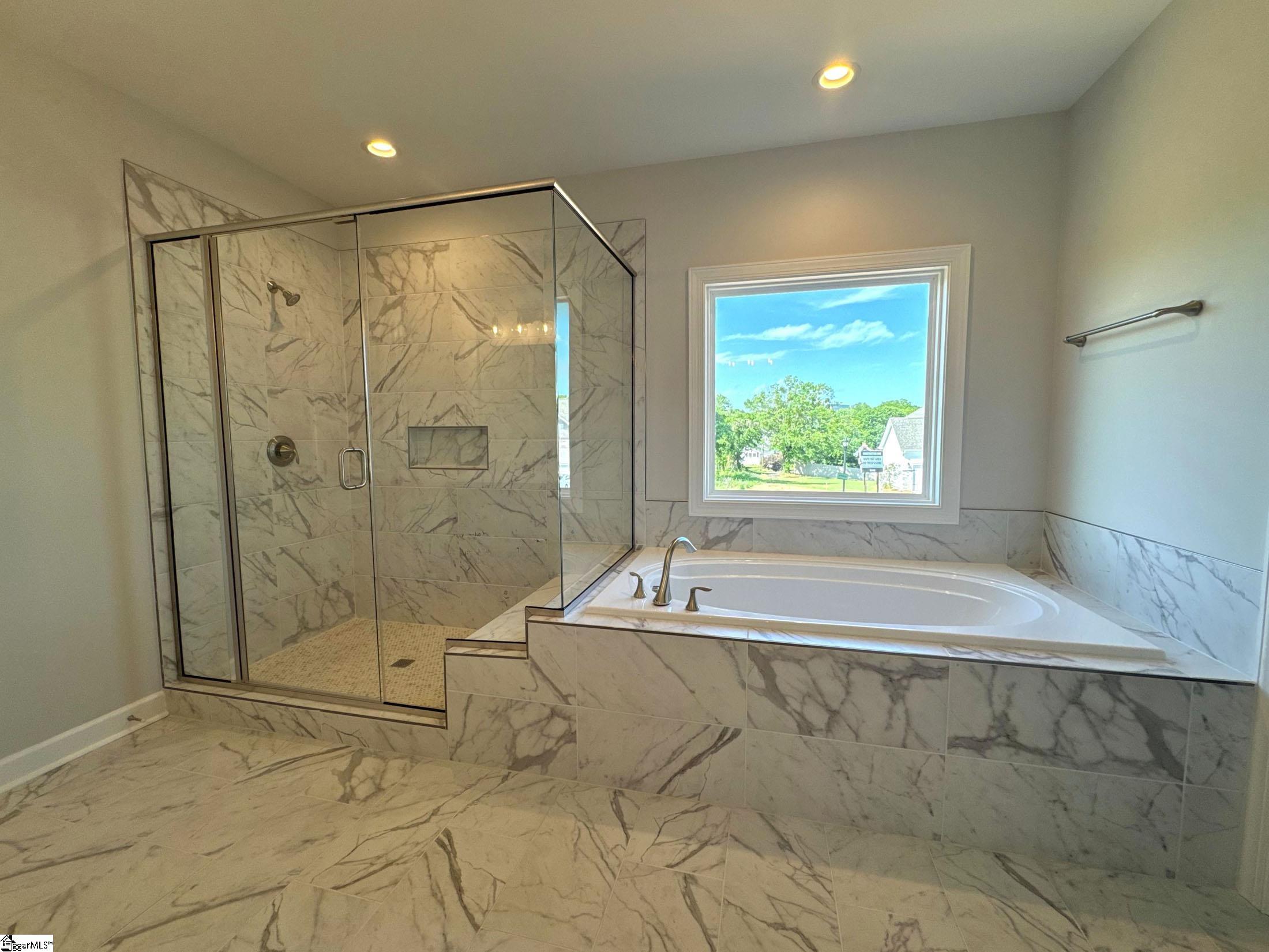 639 Creekway Court