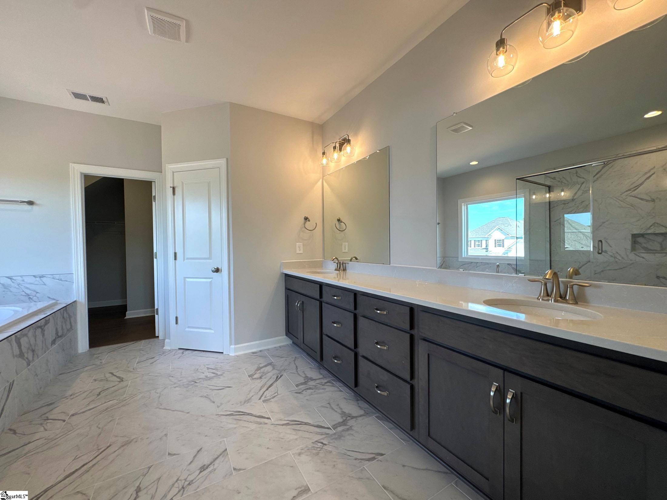 639 Creekway Court