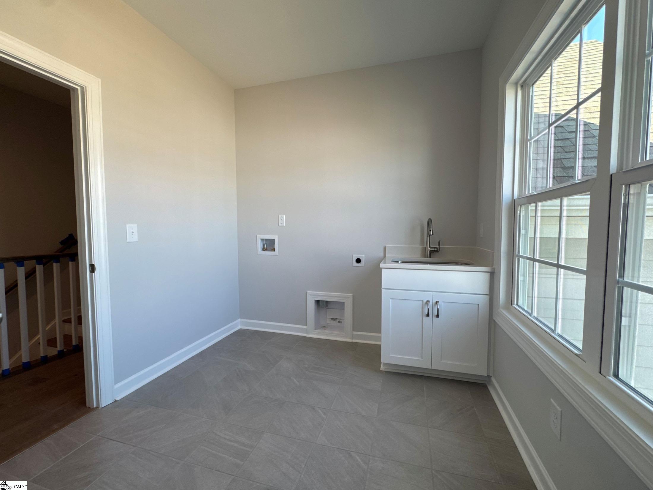 639 Creekway Court