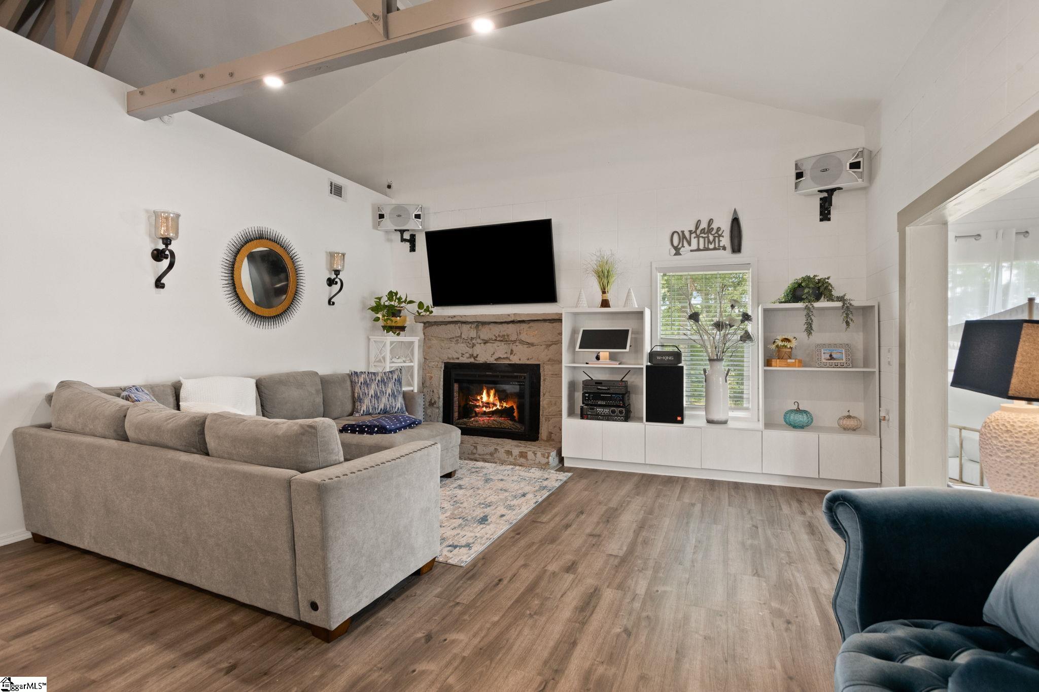207 Suttles Road
