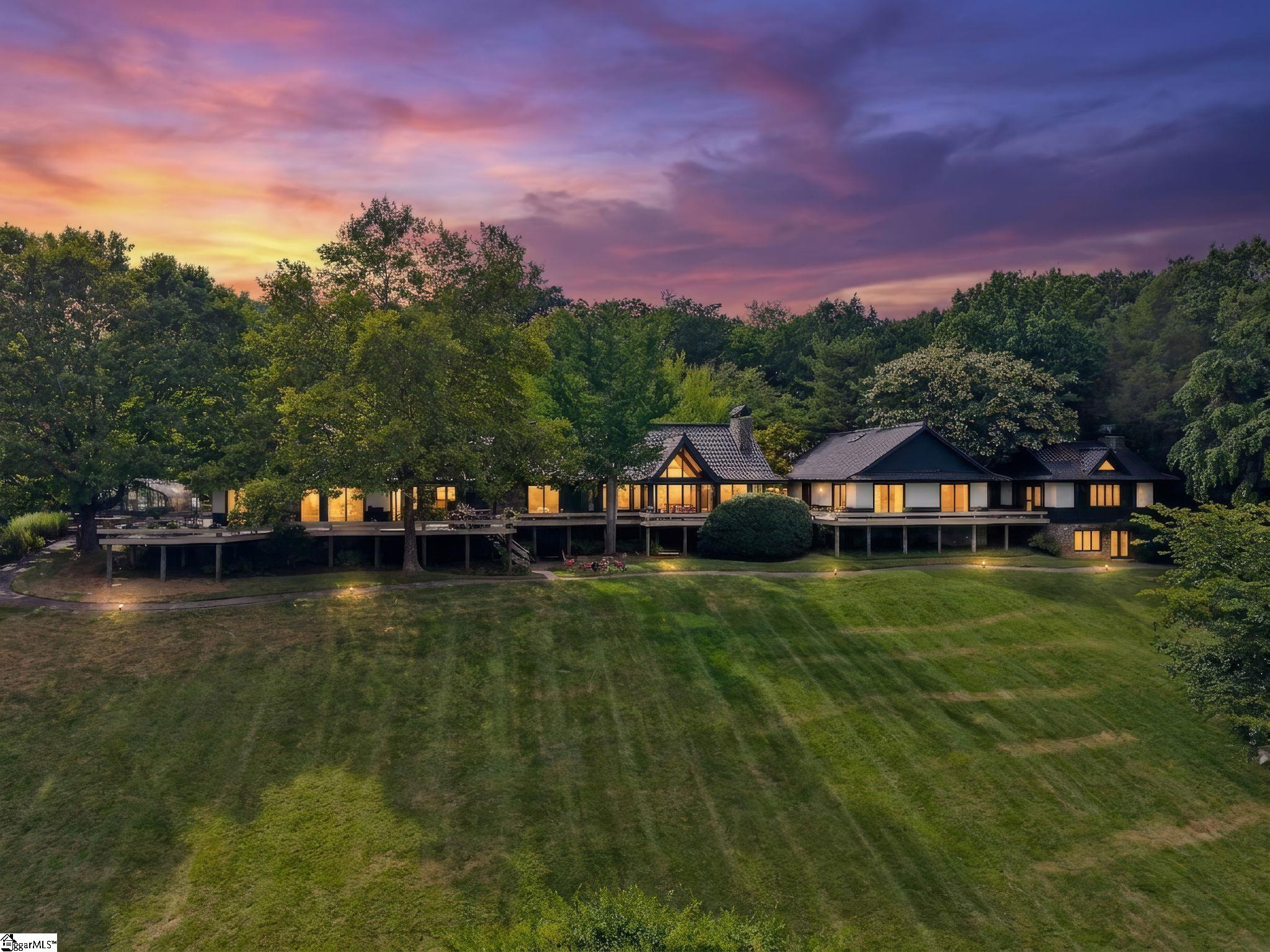 110 Huckleberry Ridge