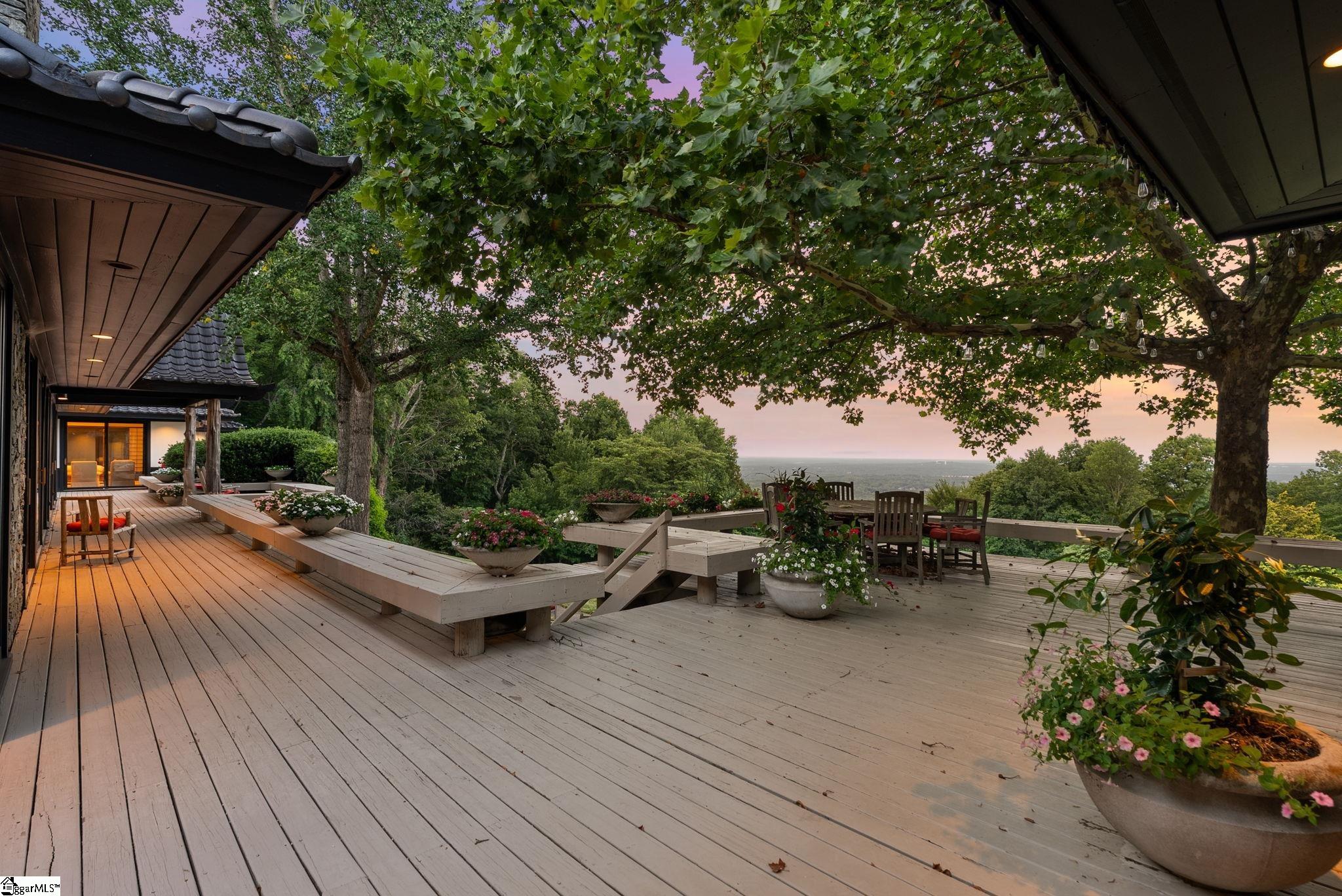 110 Huckleberry Ridge