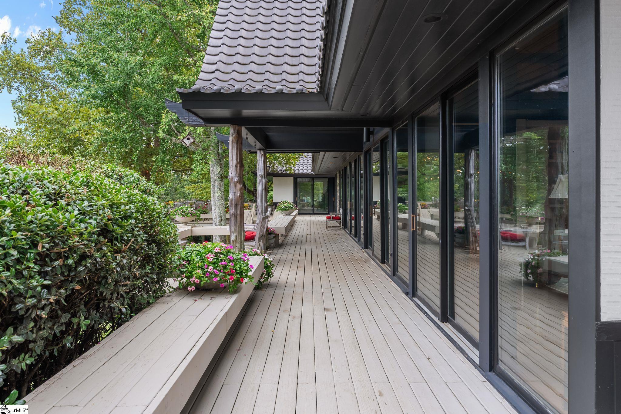 110 Huckleberry Ridge