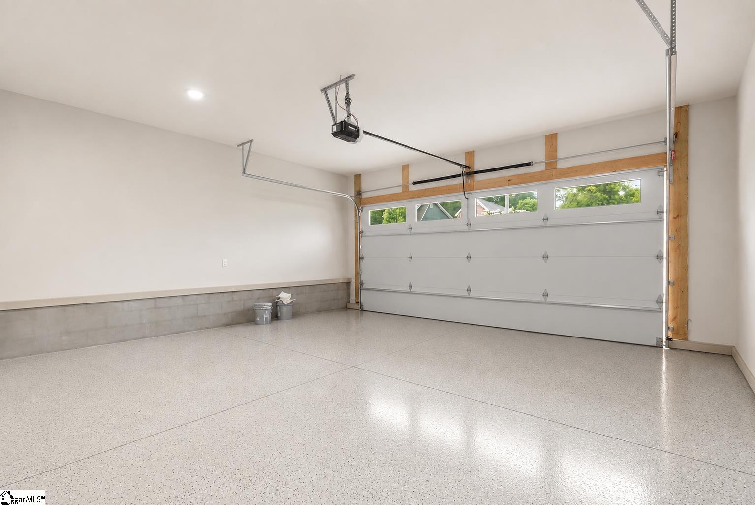 223 S Calhoun Street