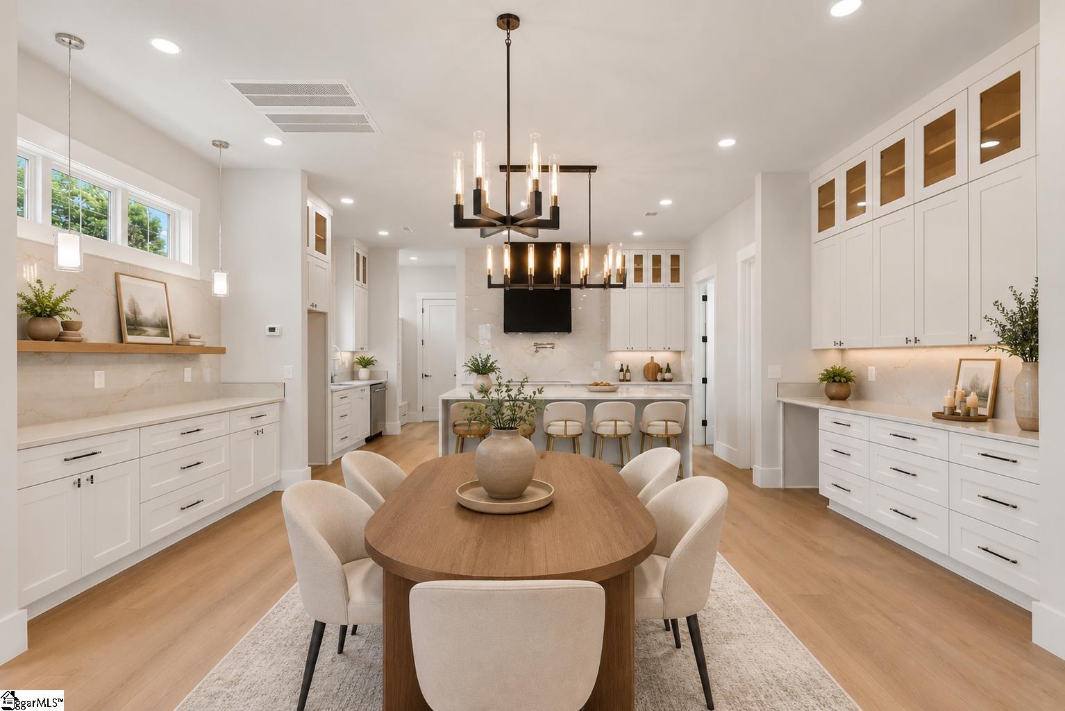 223 S Calhoun Street