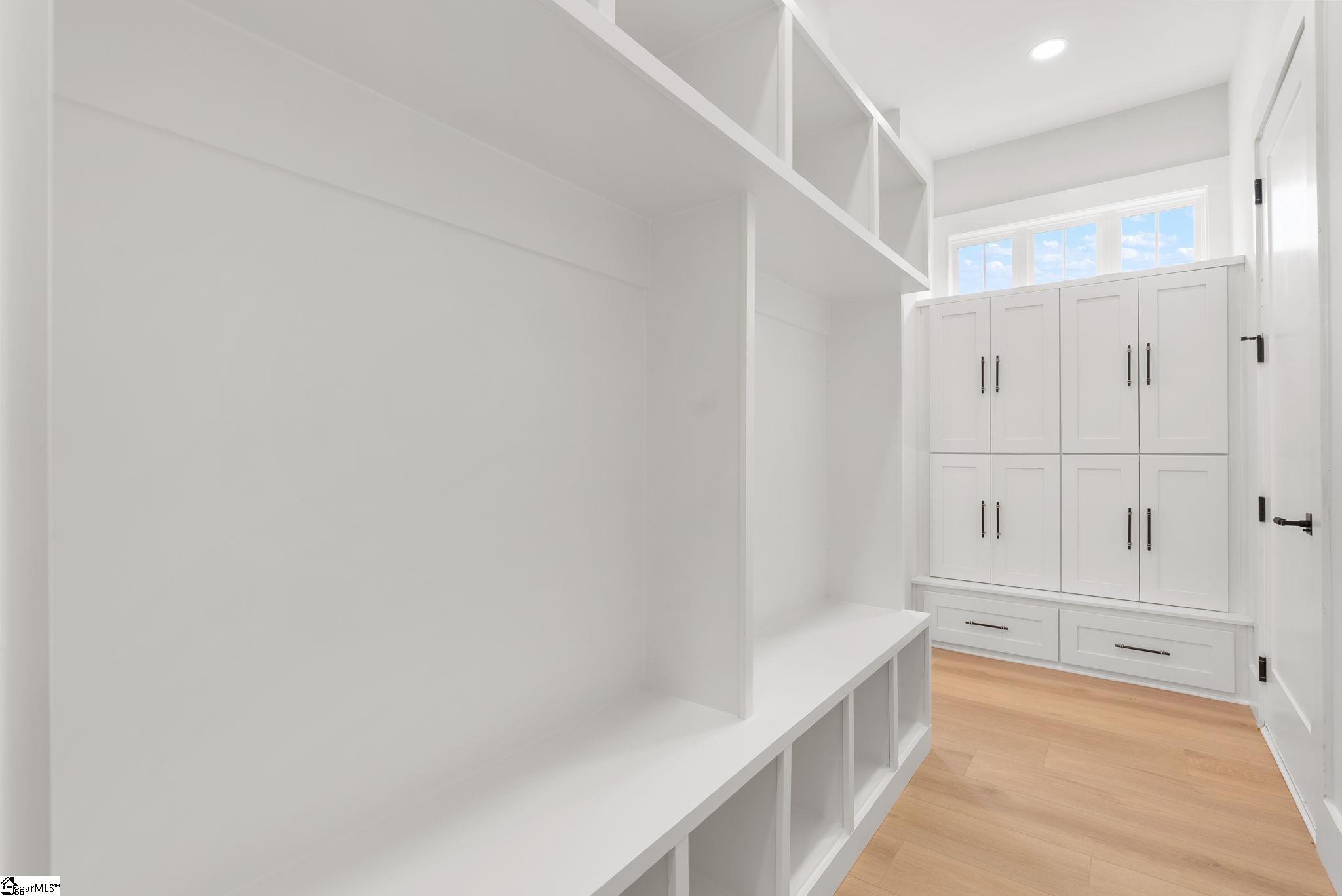 223 S Calhoun Street