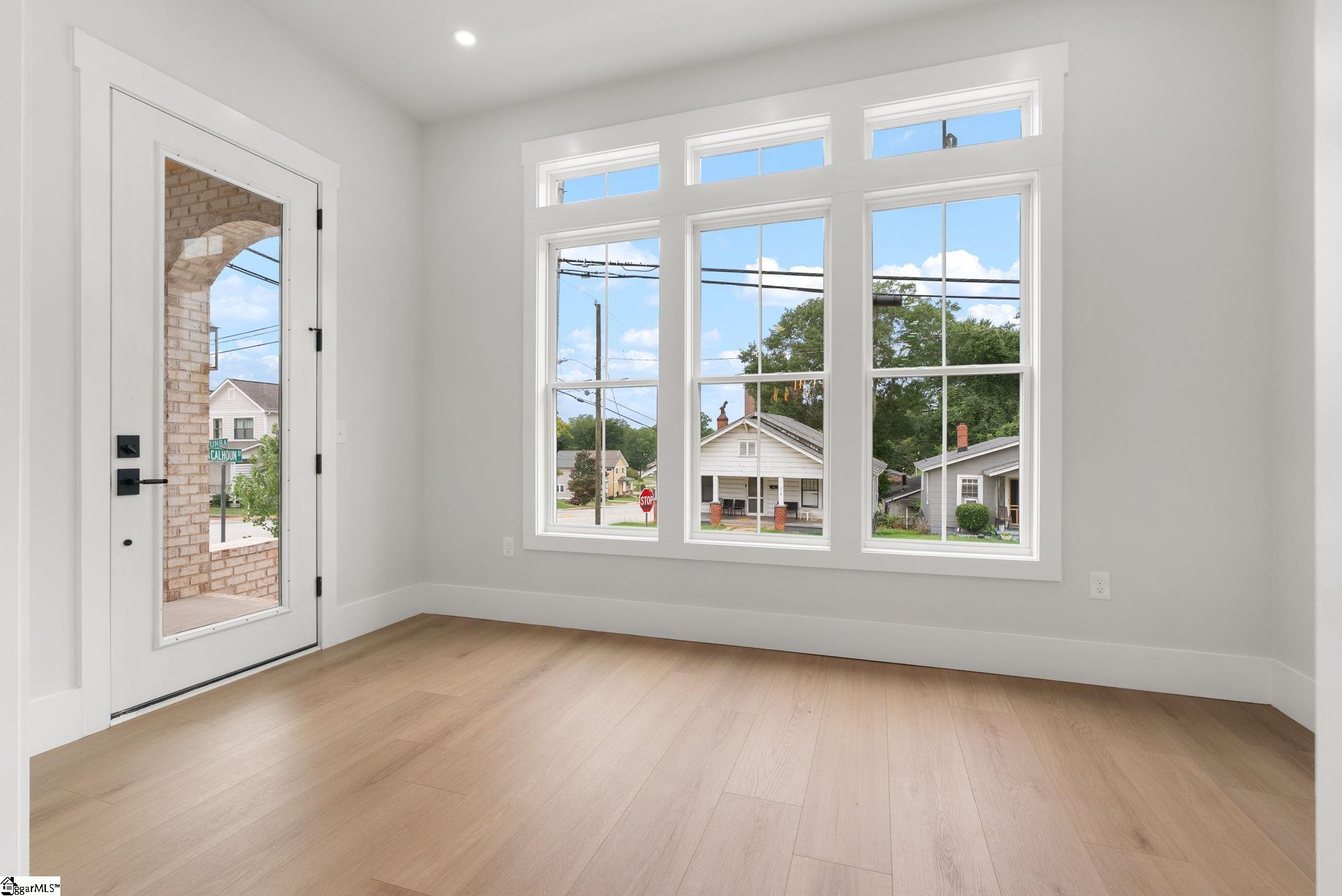 223 S Calhoun Street
