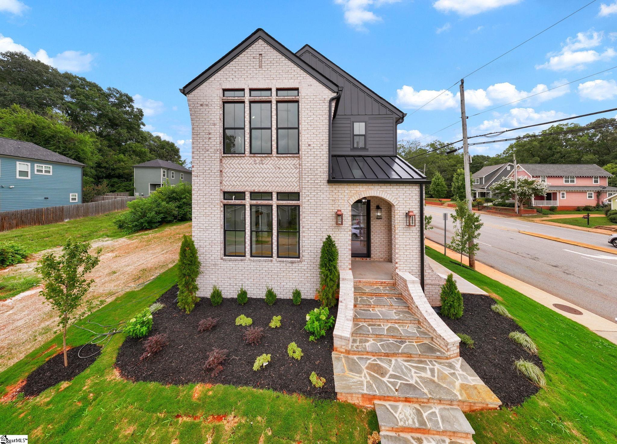 223 S Calhoun Street
