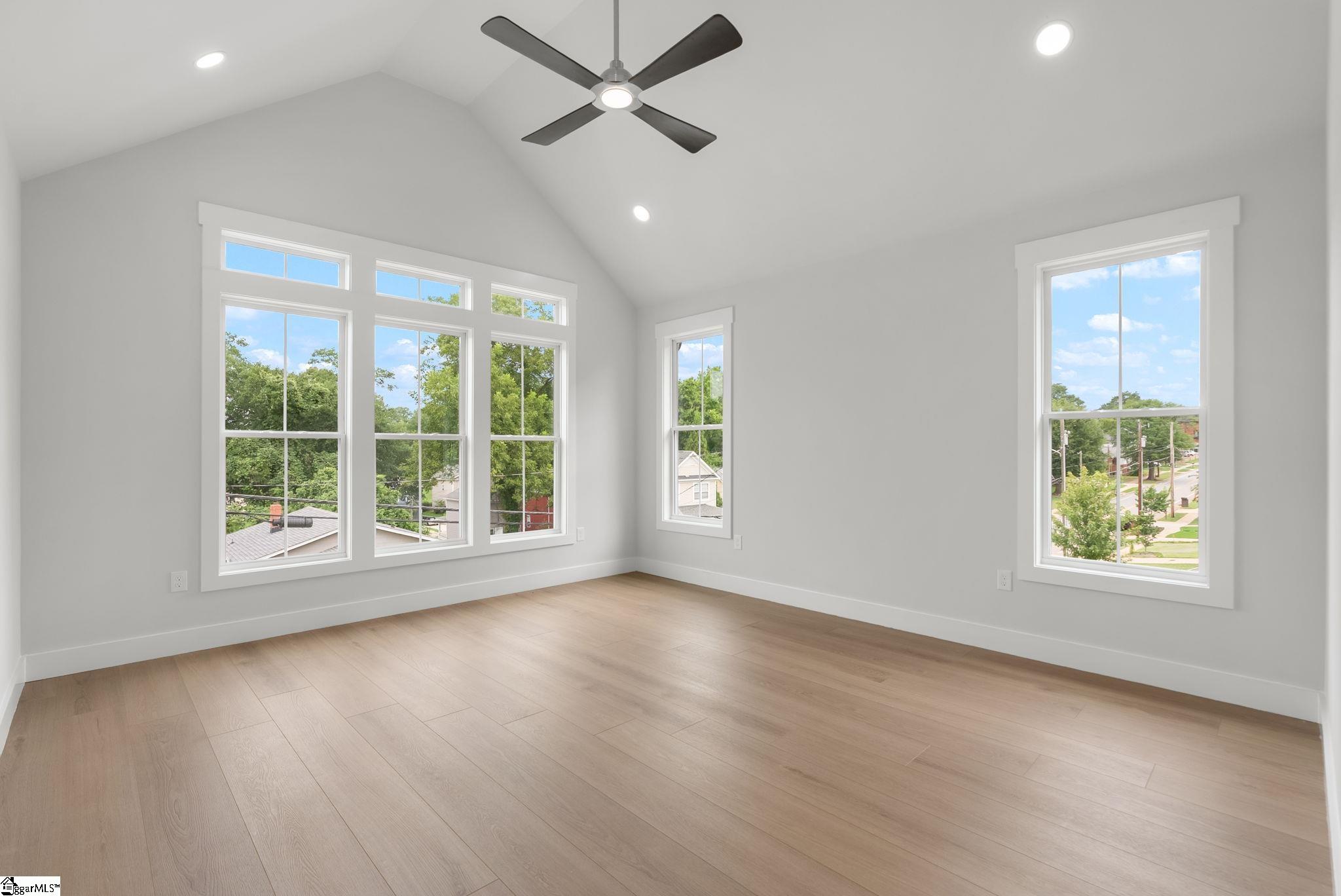 223 S Calhoun Street