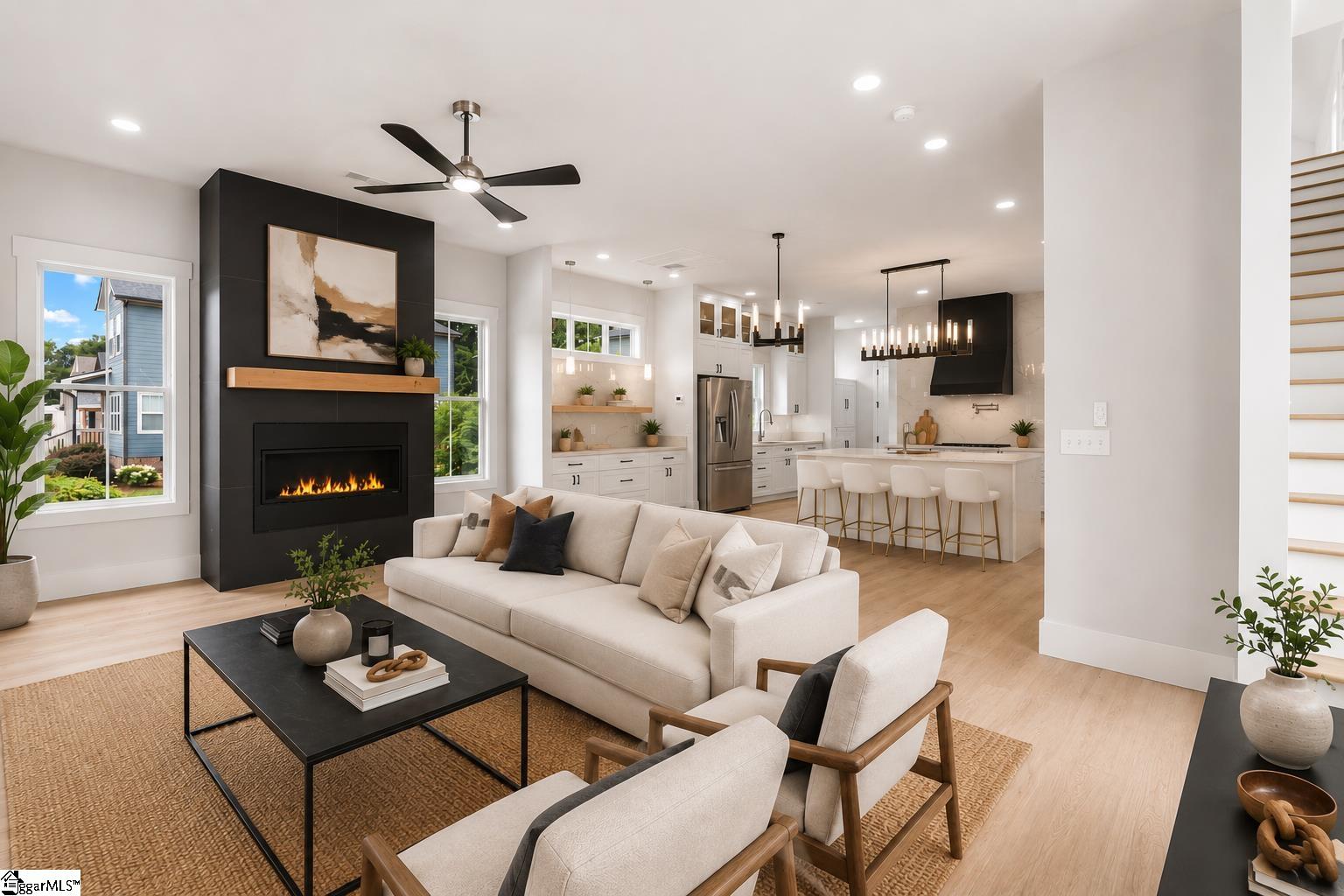 223 S Calhoun Street