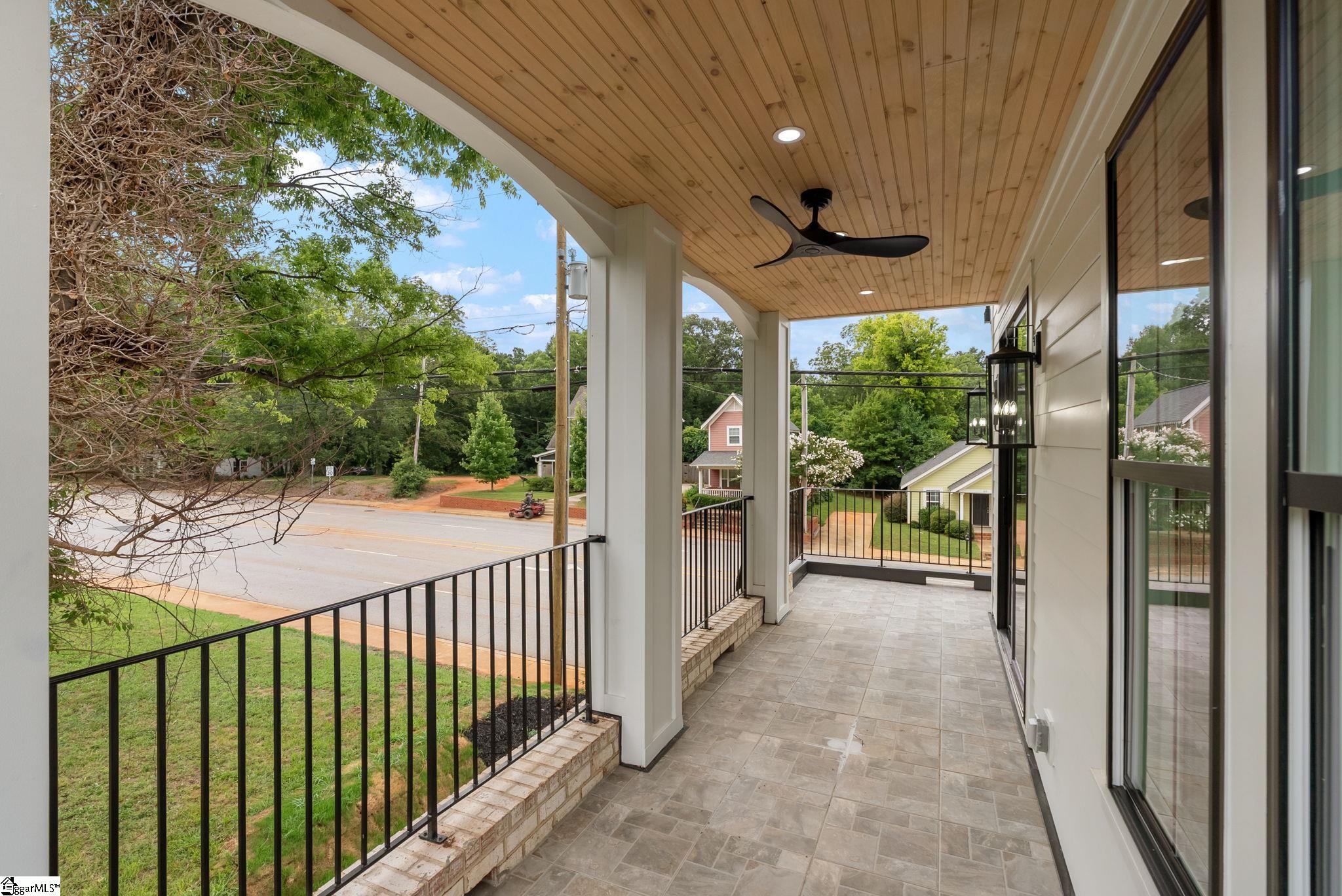 223 S Calhoun Street