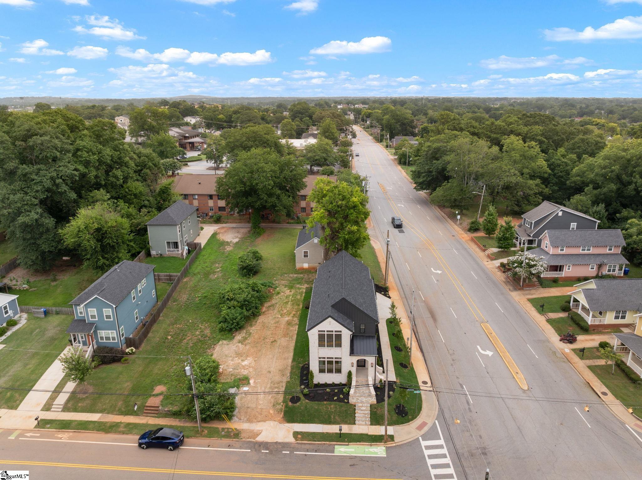 223 S Calhoun Street