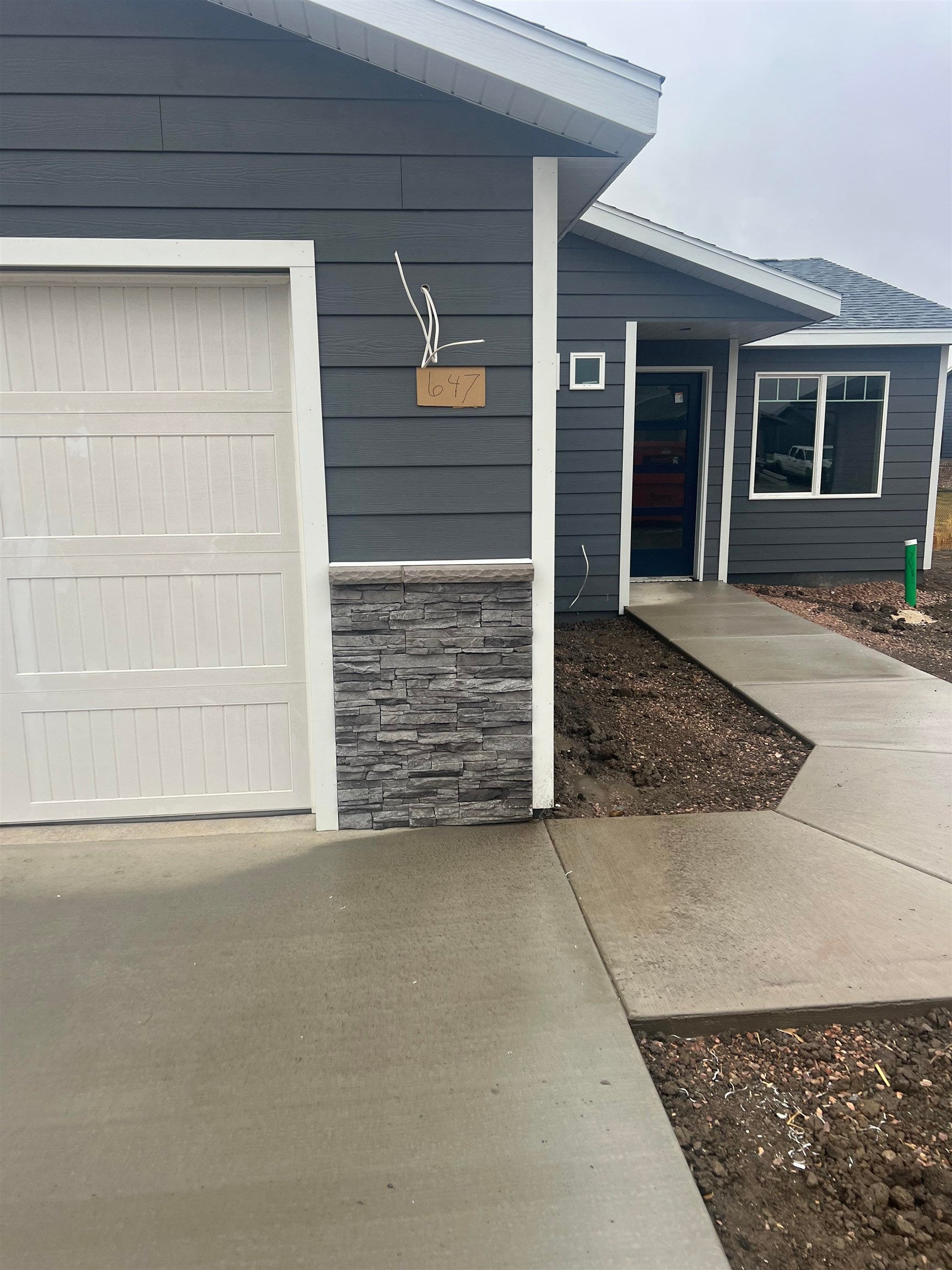 647 Valor Court
