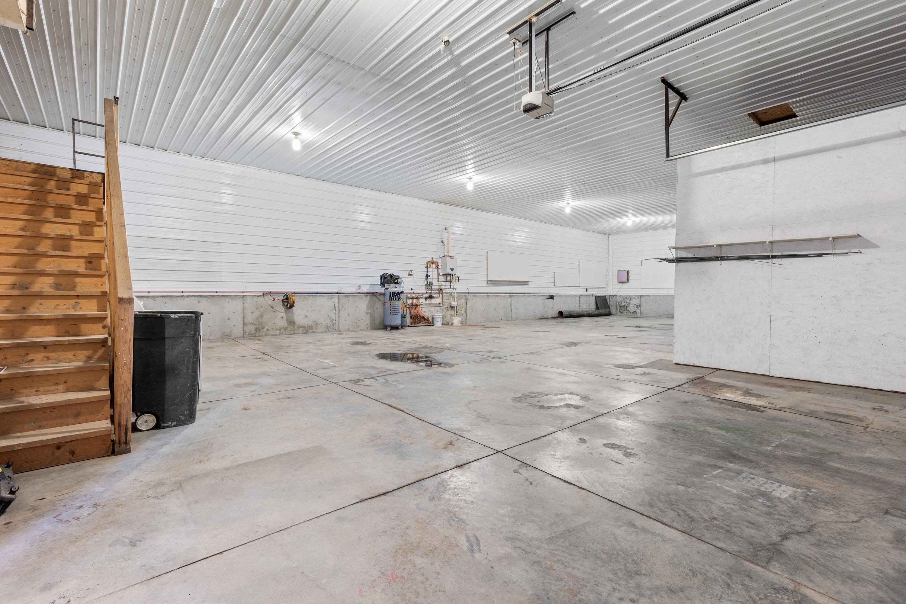 4884 Ashland Rd
